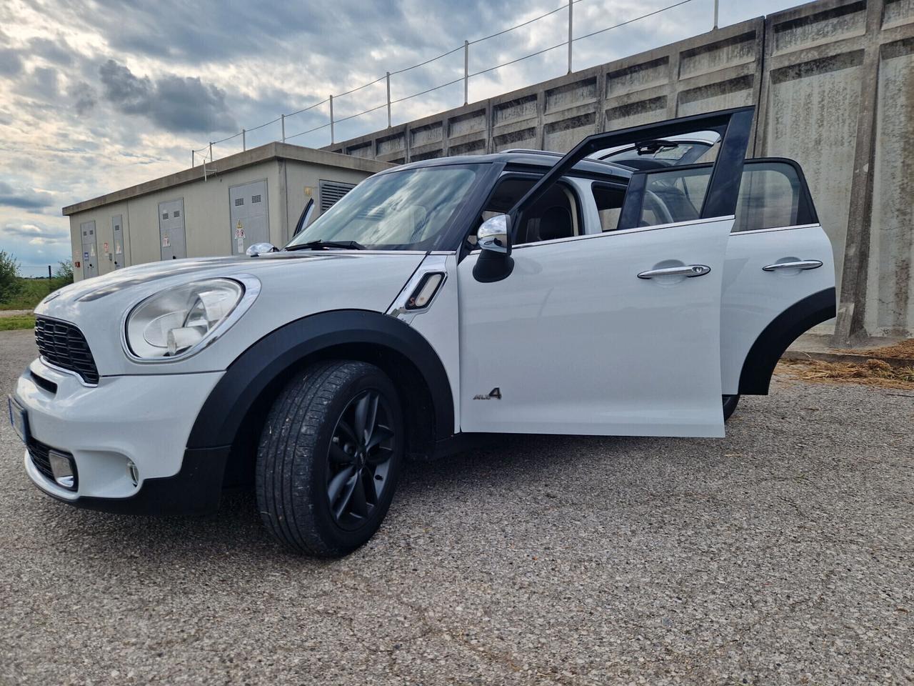 Mini Cooper SD Countryman Mini 2.0 Cooper D Countryman Automatica