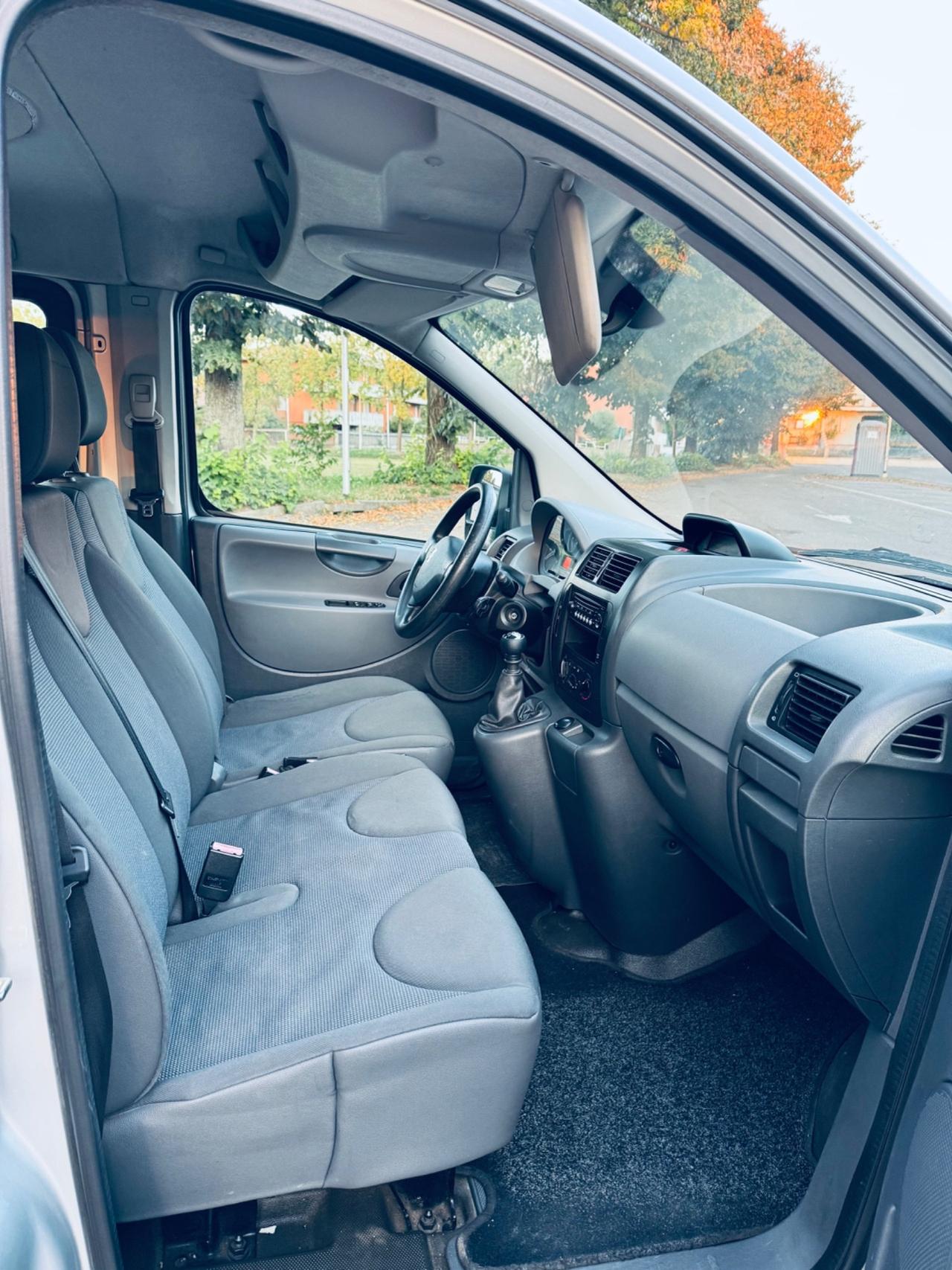 Peugeot Expert Tepee Mix 2.0 HDi 163CV FAP PC Premium Vetrato