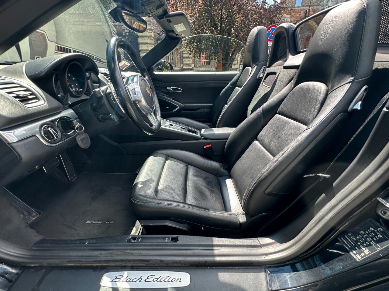 Porsche Boxster 2.7 Black Edition