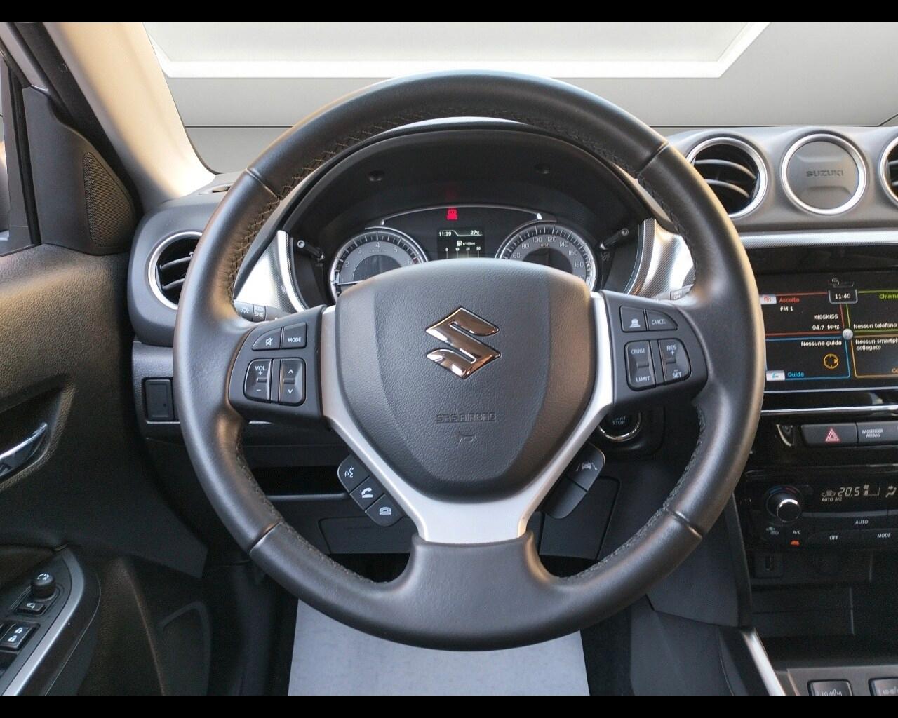 SUZUKI Vitara (2015) Vitara 1.4 Hybrid Top