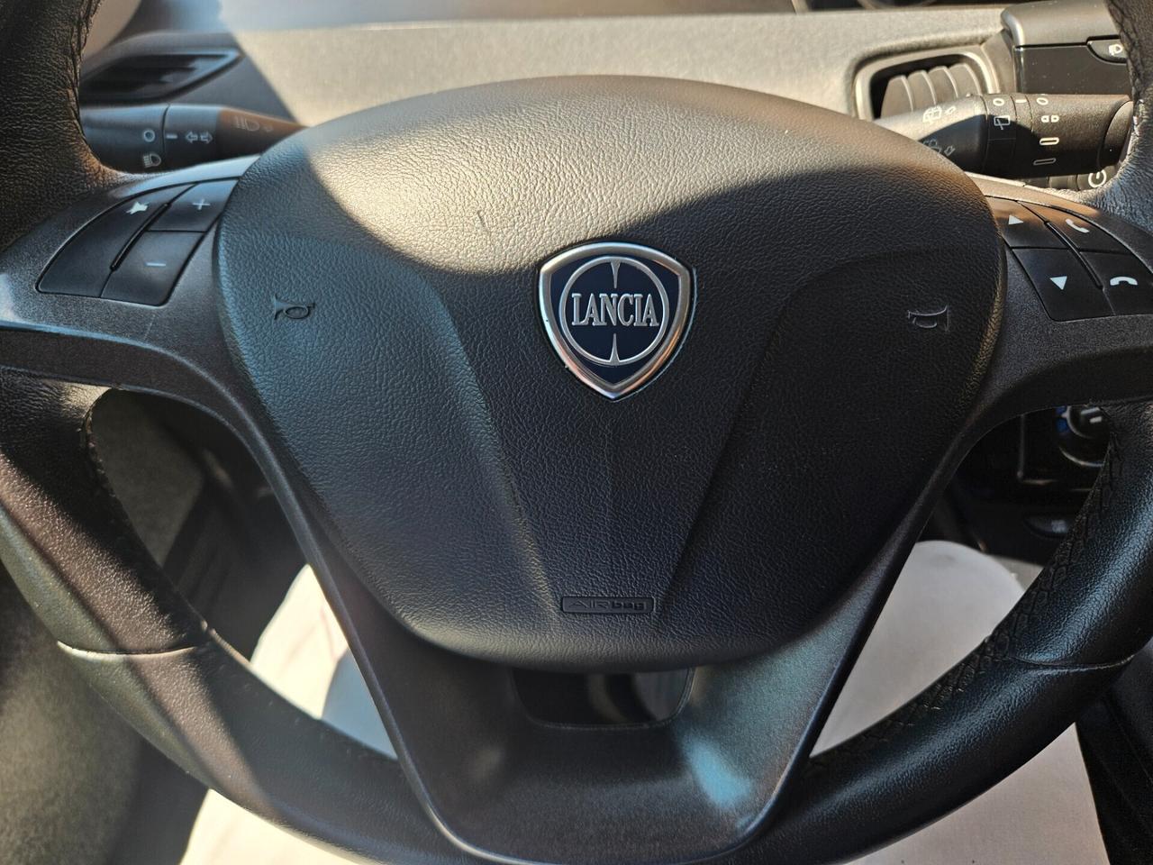 LANCIA YPSILON 1000 FIREFLY CHIOMETRI CERTIFICATI