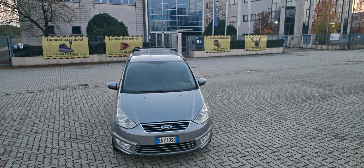 Ford Galaxy 2.0 TDCi 163 CV Powershift New Titanium