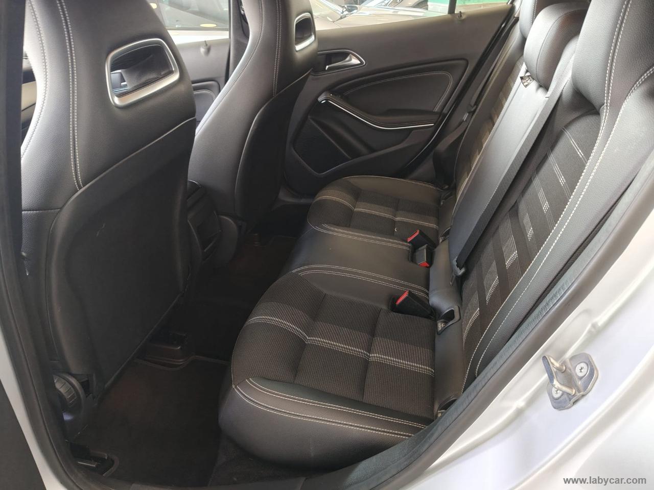 MERCEDES-BENZ GLA 200 d Automatic Sport