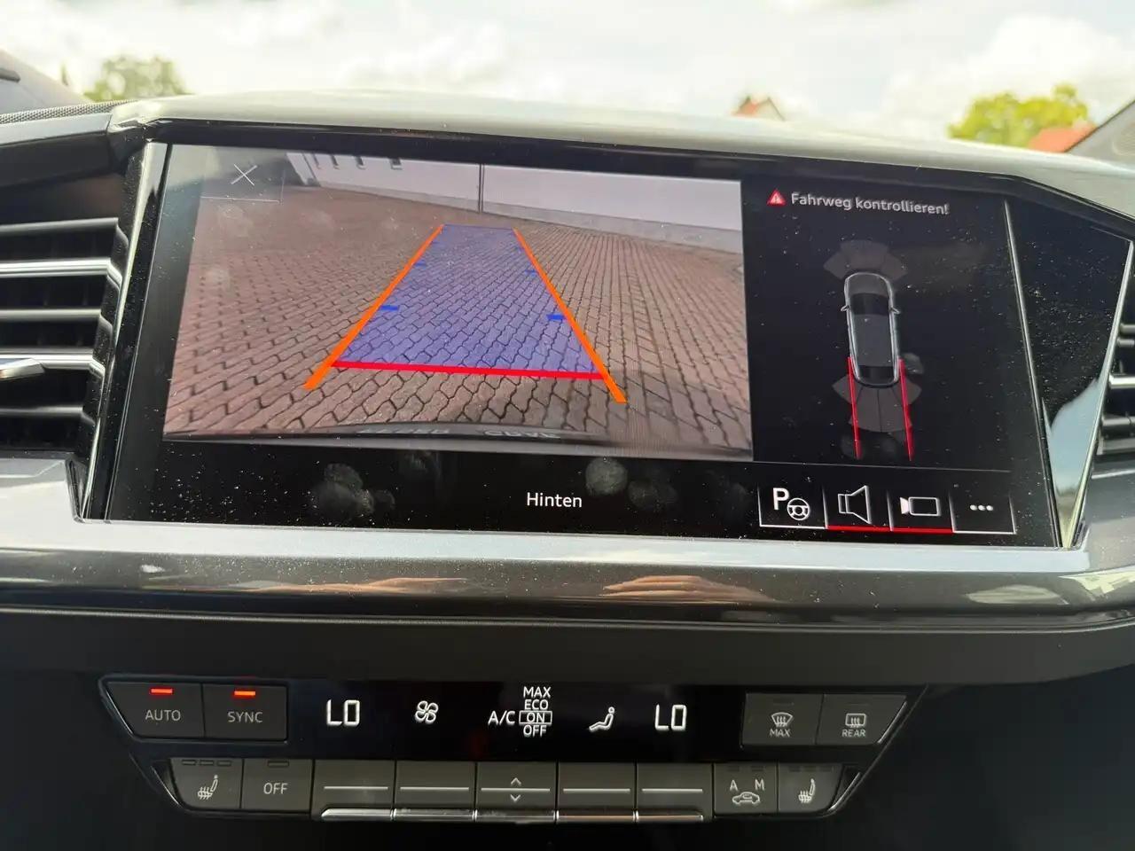 AUDI Q4 50 E-TRON S-LINE QUATTRO 2023