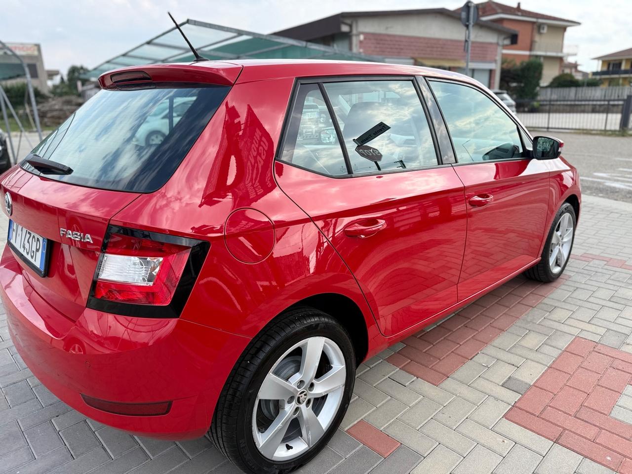 Skoda Fabia 1.0 MPI 75 CV 5 PORTE 66.000KM