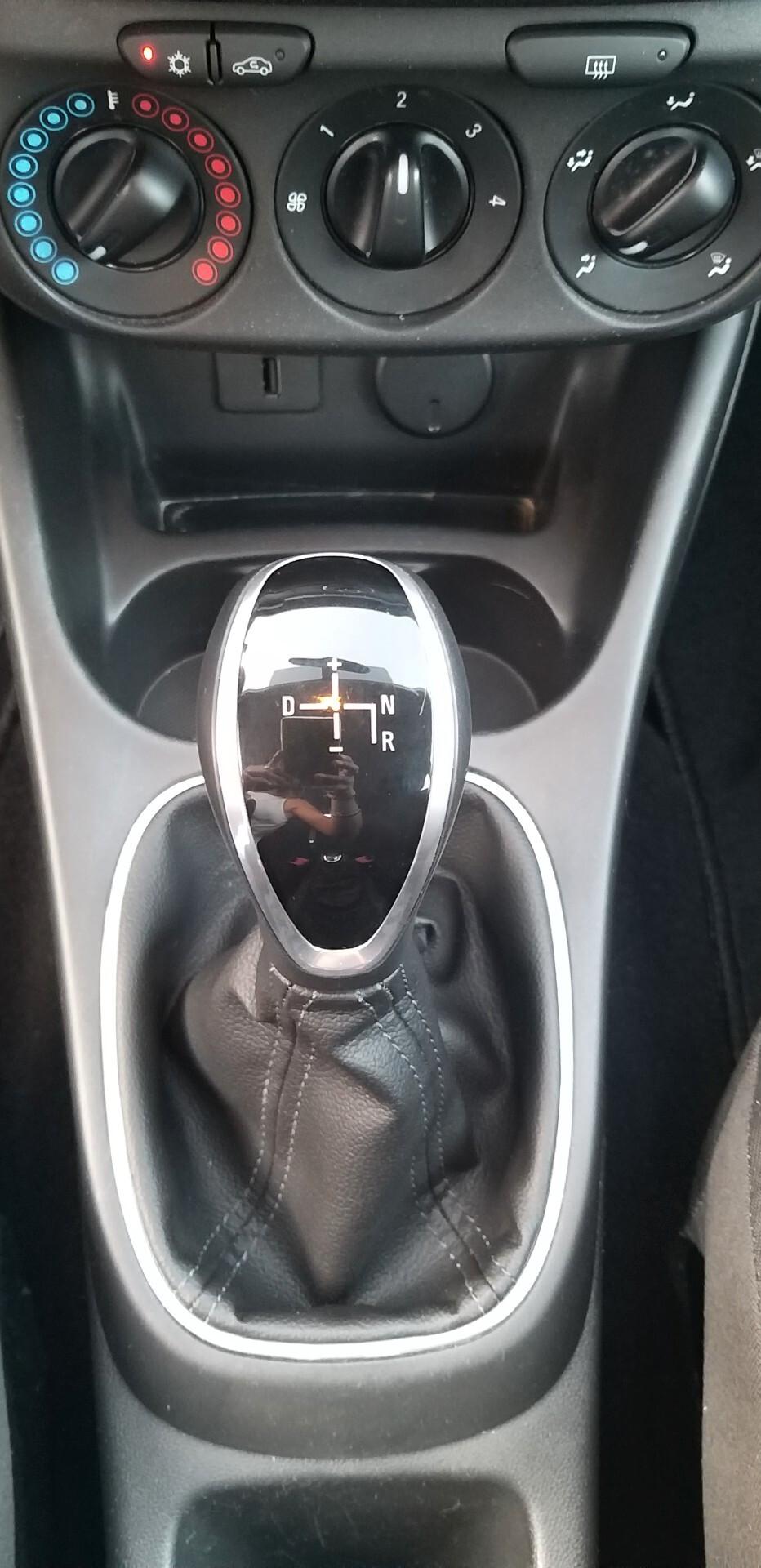 Opel Corsa Automatica