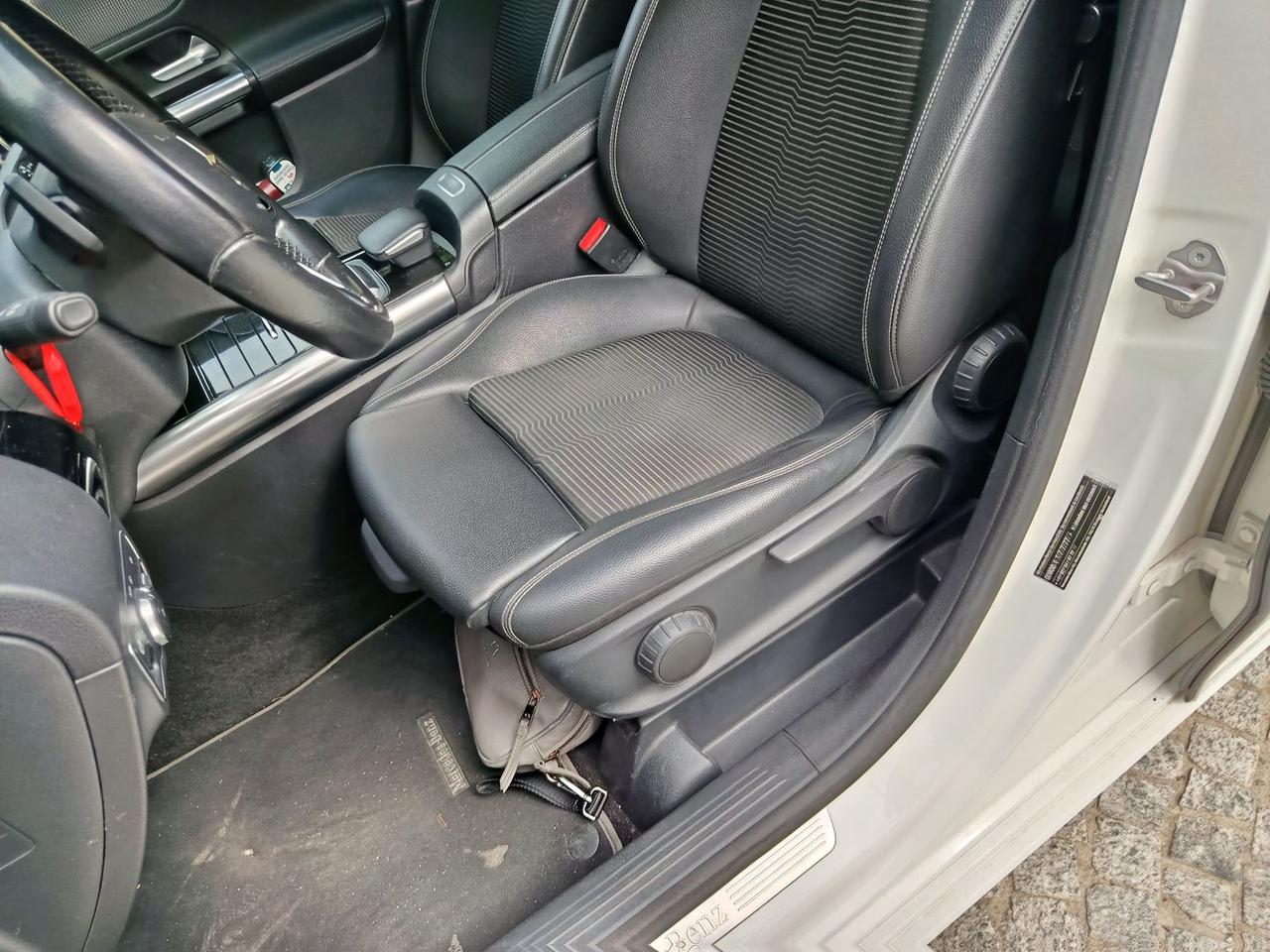Mercedes-Benz B 180 Sport B 180 D #12061