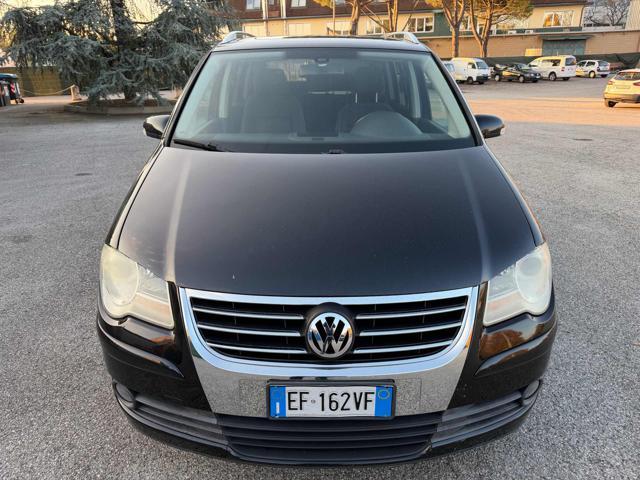 VOLKSWAGEN Touran 2.0TDI Highline senza nessun lavoro da fare