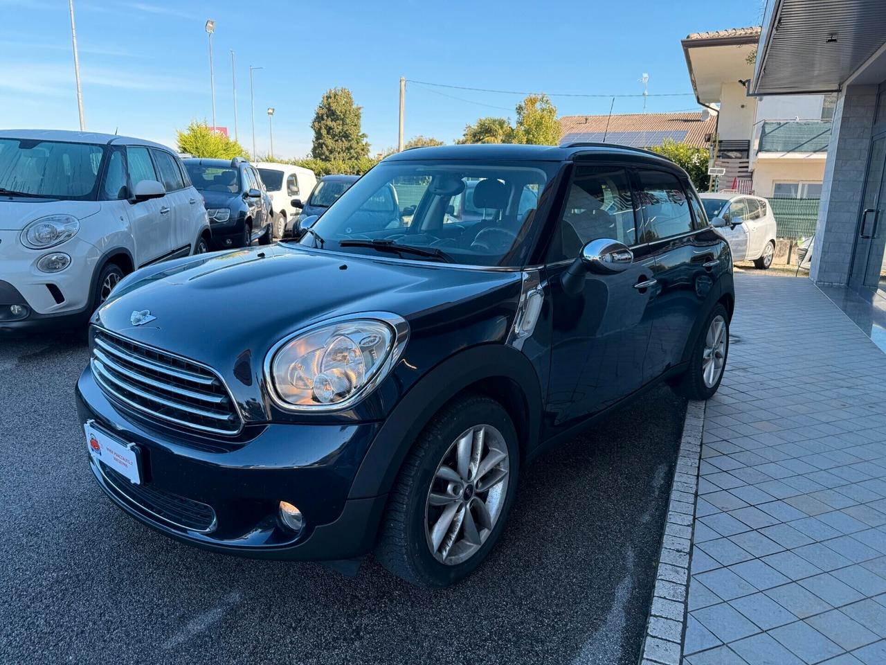 Mini Cooper Countryman 2.0 Diesel Cambio automatico Neopatentati