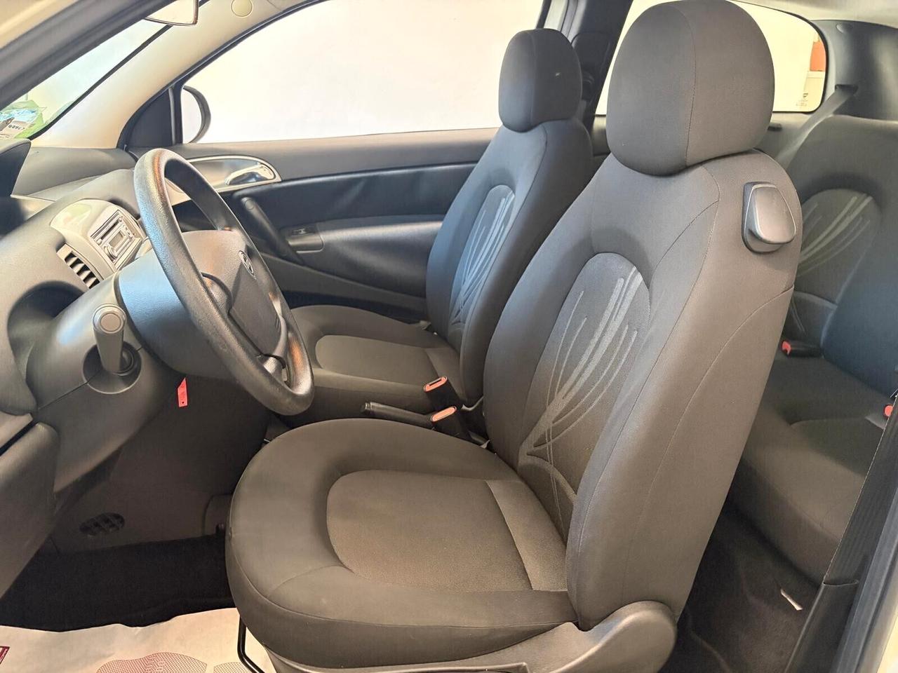 Lancia Ypsilon DIVA 1.2 EURO5 12 MESI DI GARANZIA