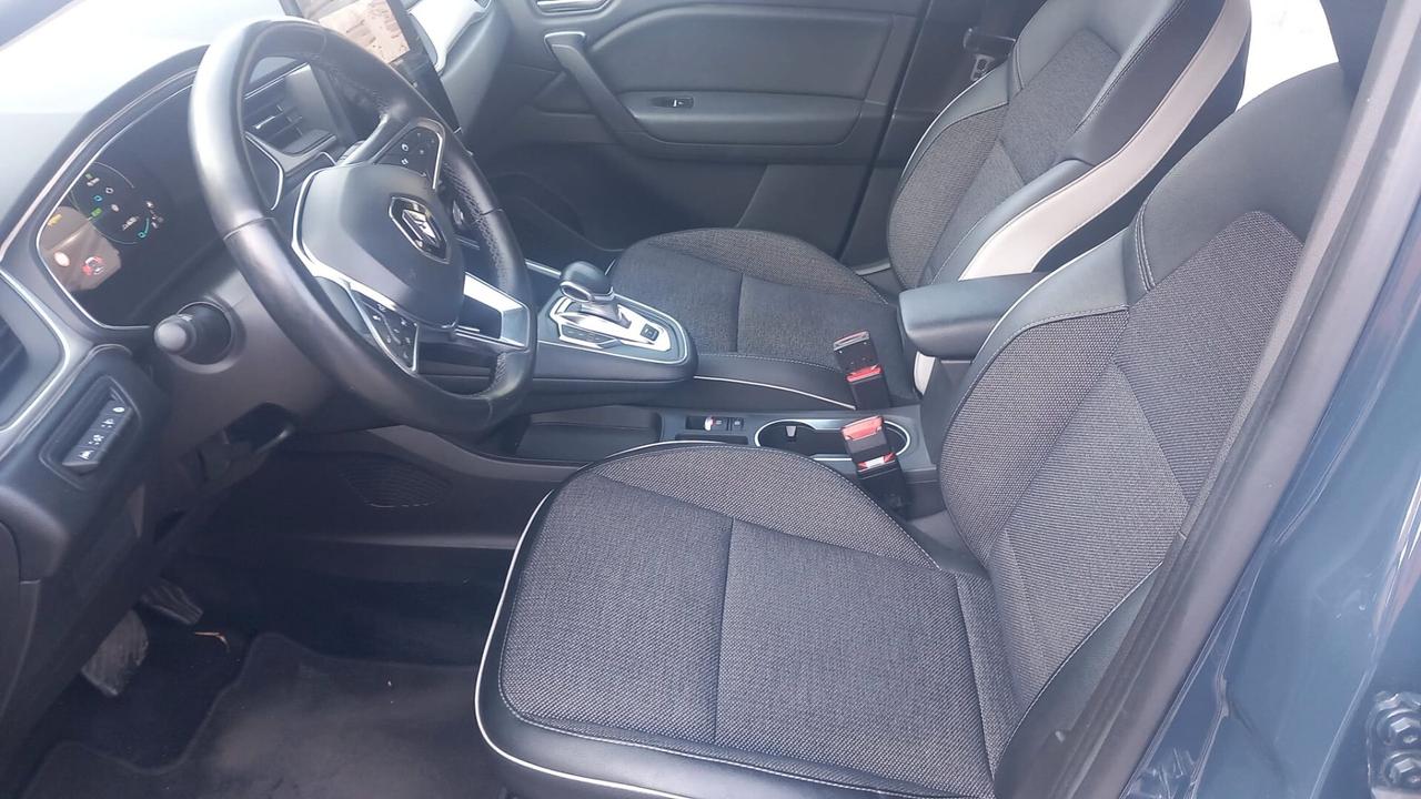 Renault Captur 1.6 Full Hybrid E-Tech Auto