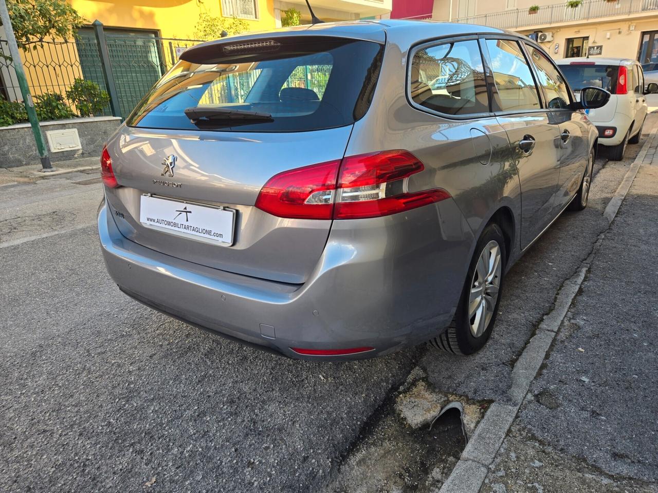 Peugeot 308 1.6 e-HDi 115 CV Stop&Start SW Allure