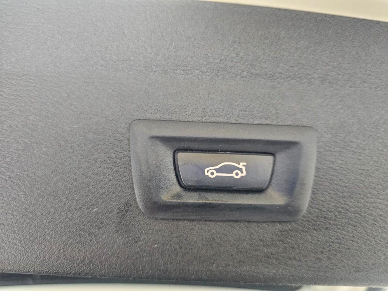 BMW X1 sdrive18d xLine auto + TETTO APRIBILE
