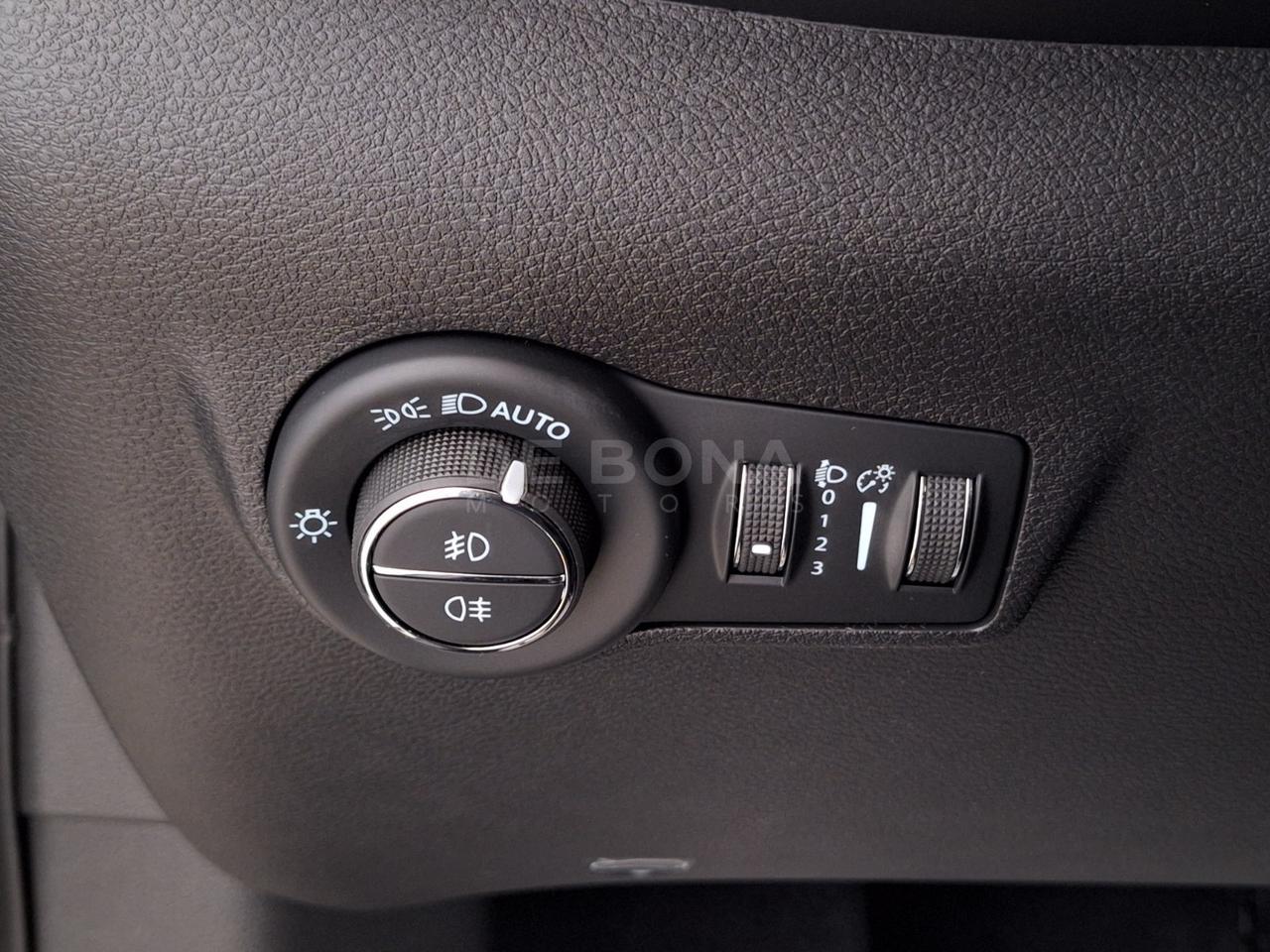 Jeep Compass 1.5 turbo t4 mhev altitude 2wd 130cv dct