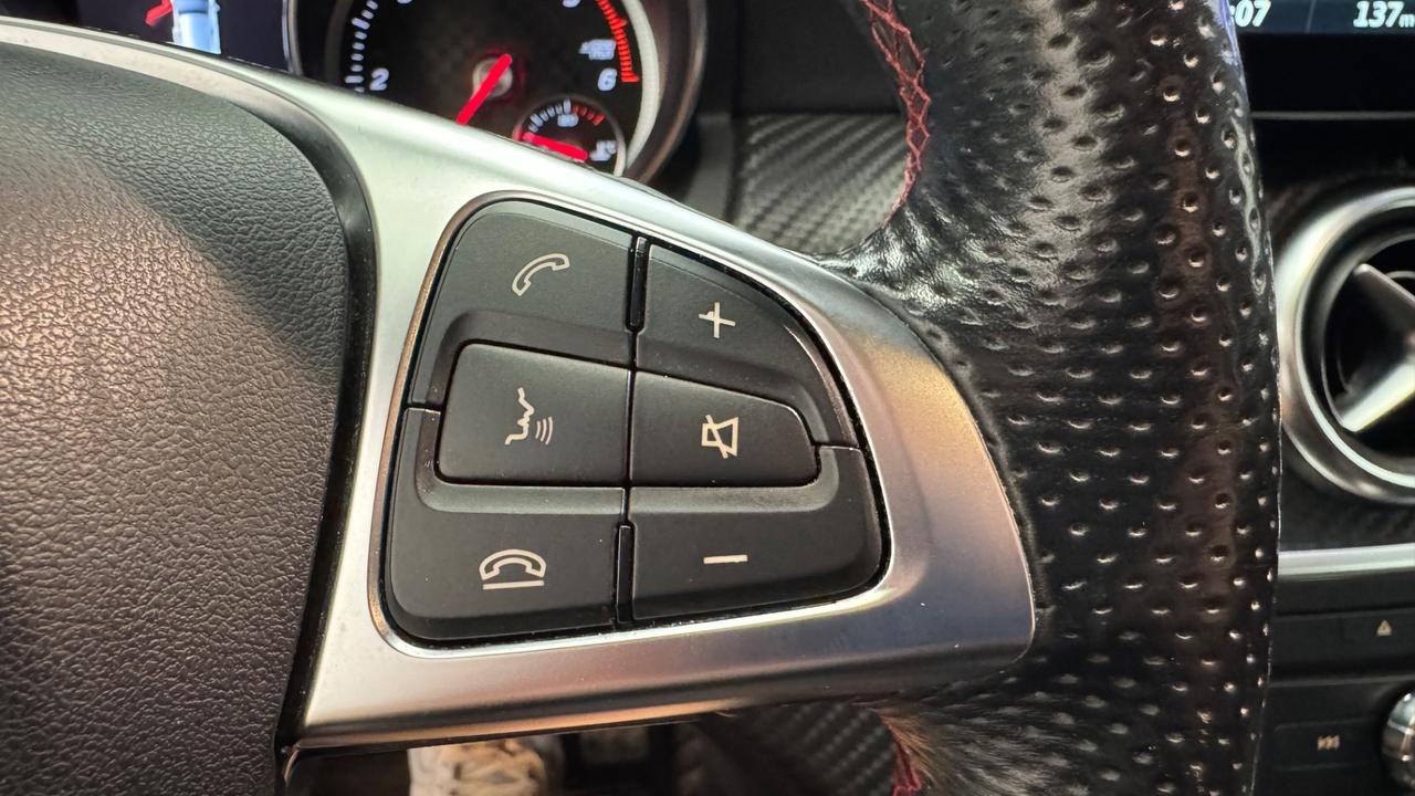 Mercedes-benz A 180 d Premium Amg Edition-2017