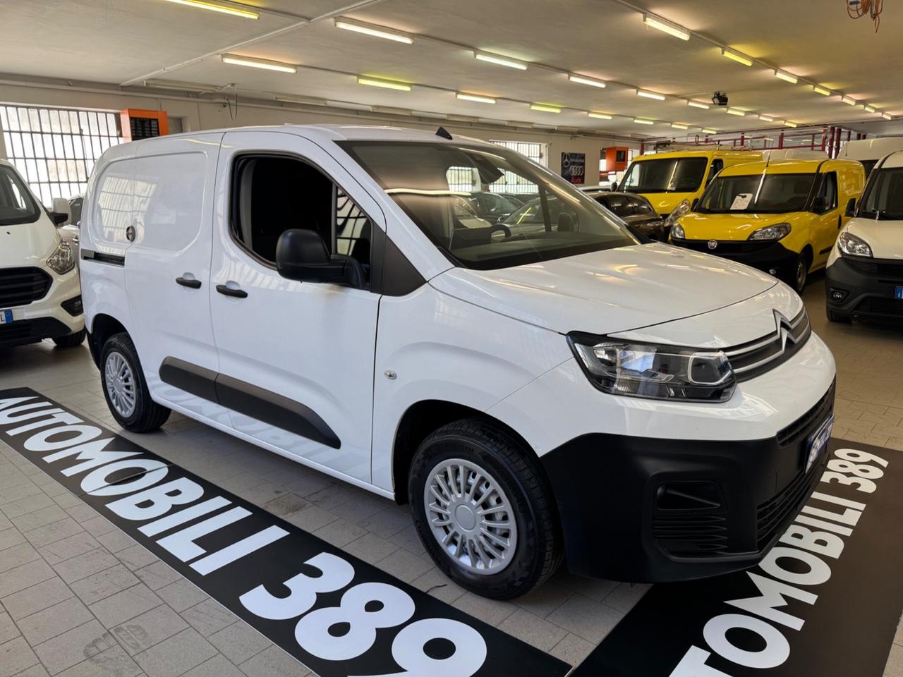 Citroen Berlingo BlueHDi 100 S&S Van M Club (1000Kg)