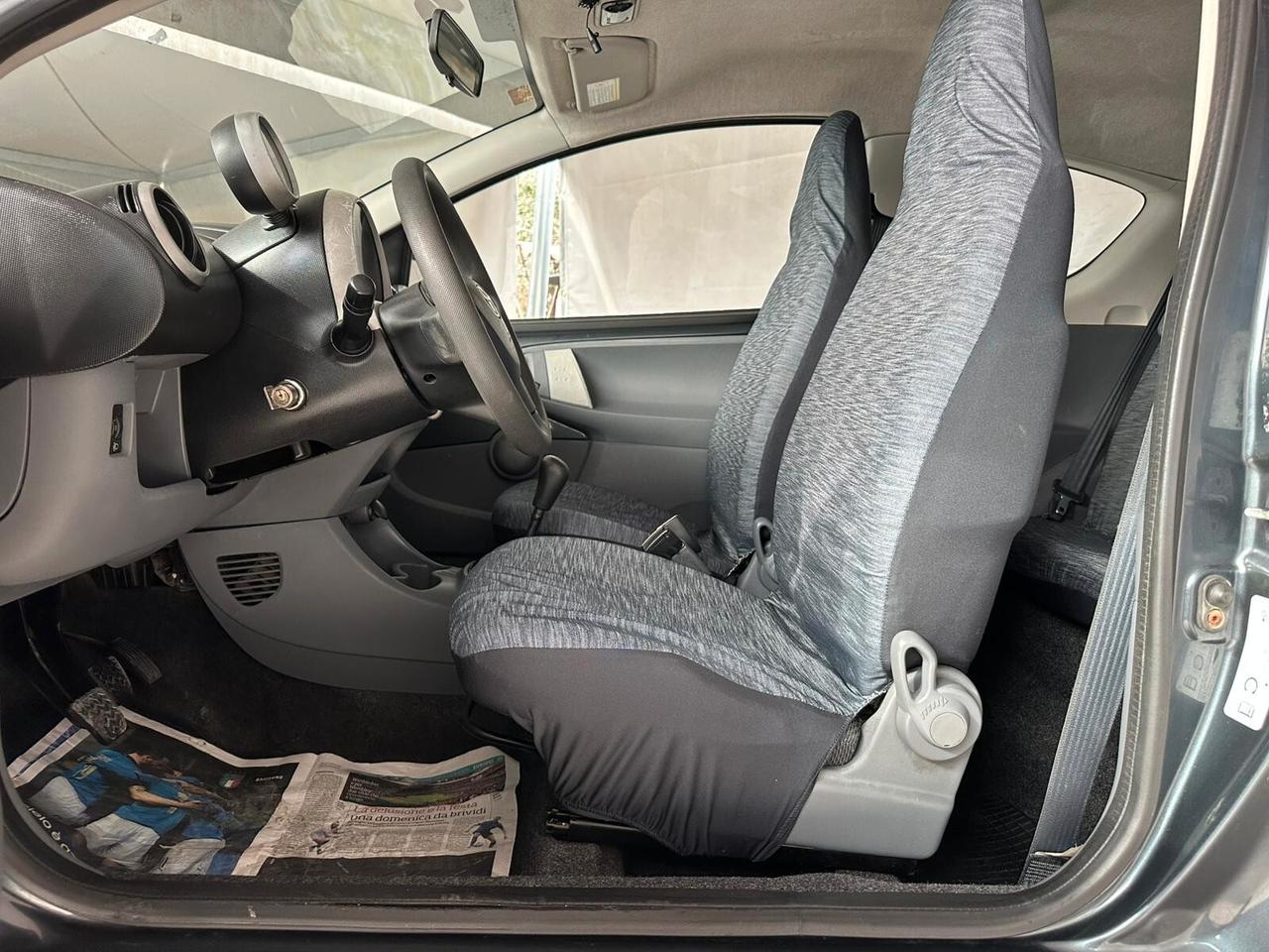 Toyota Aygo 1.0 12V VVT-i 3 porte Sol