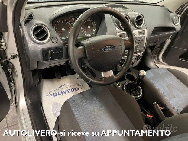 FORD Fiesta 1.6 TDCi 90cv 5porte