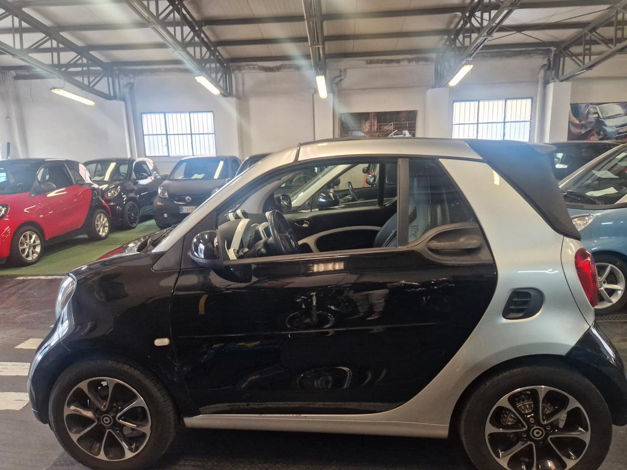 Passion cabrio strafull pelle navi telecamera sensori
