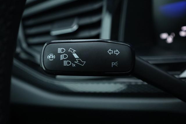 VOLKSWAGEN Taigo 1.0 TSI 110 CV DSG Life Prezzo Netto