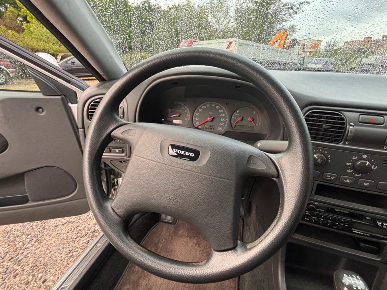 Volvo V40 S40 1.8 16V cat