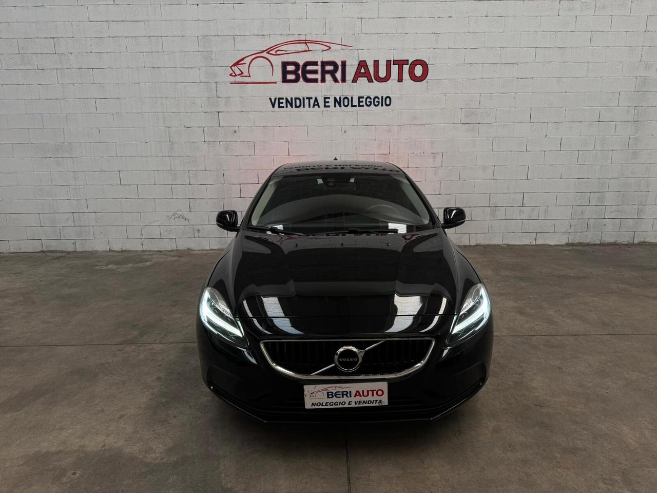 Volvo V40 allestimento Geartronic R-design