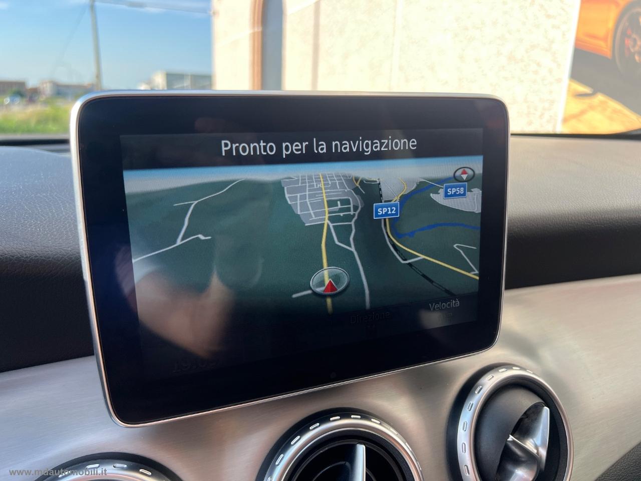 MERCEDES-BENZ GLA 200 d Automatic Enduro CAMERA NAVI