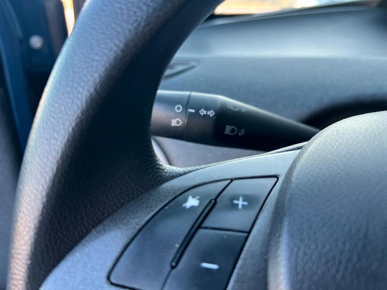 Lancia Ypsilon 1.0 FireFly 5 porte S&S Hybrid UnYca