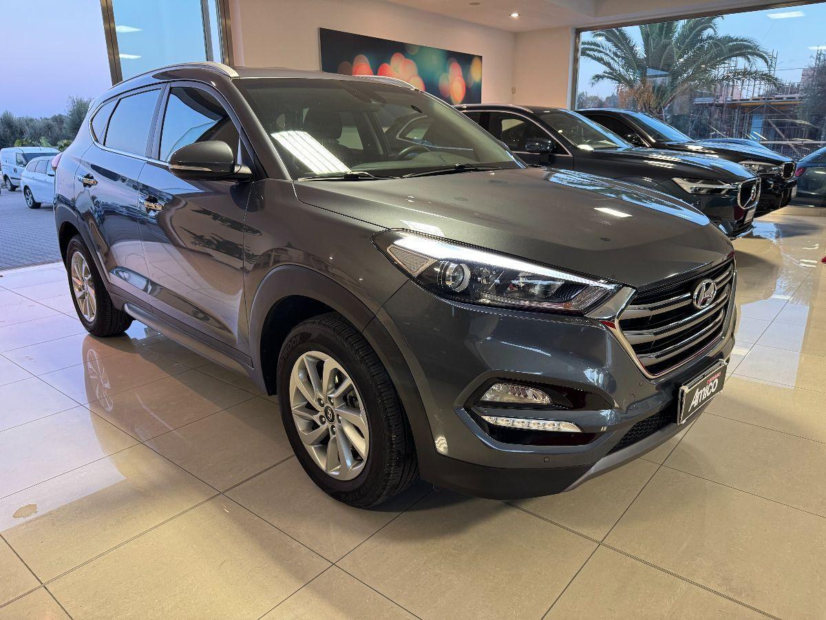 HYUNDAI - Tucson - 1.7 CRDi XPossible Solo 100.000km