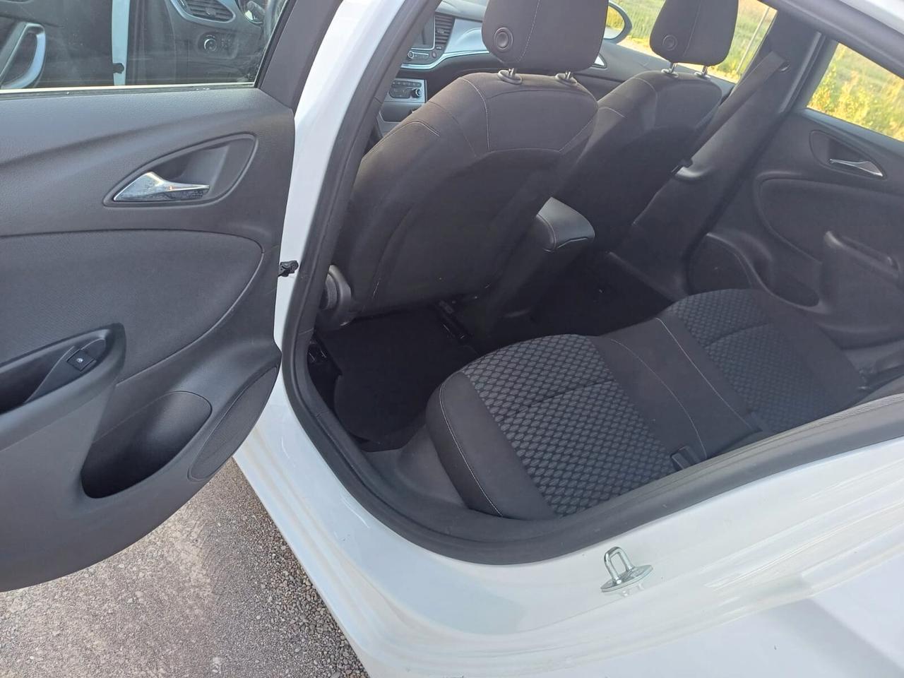 Opel Astra 1.0 Turbo ecoFLEX Start&Stop Sports Tourer Innovation