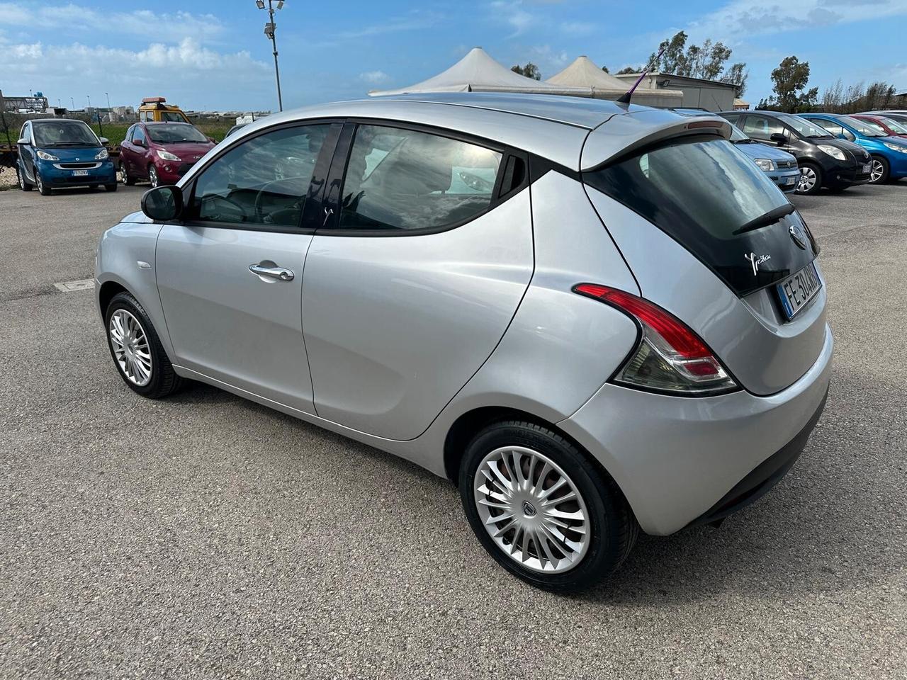 Lancia Ypsilon 1.3 MJT