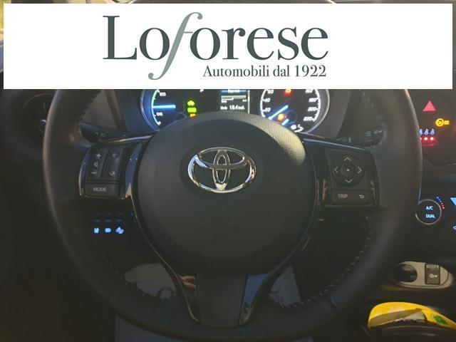 TOYOTA Yaris 1.5 Hybrid 5 porte Business