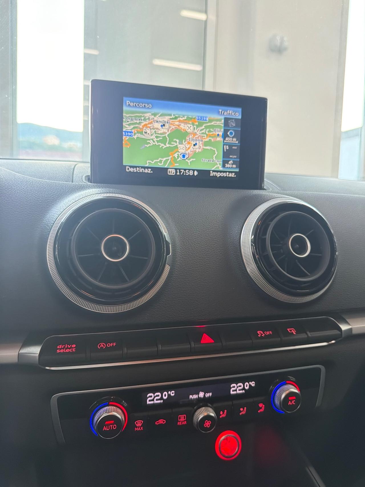 Audi A3 SPB 1.6 TDI Sport FINANZIABILE