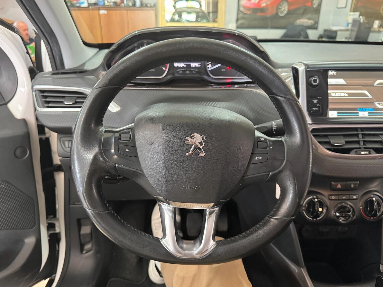 Peugeot 2008 PureTech 82 cv. Allure NAVIGAT.-OK NEOPATENTATI