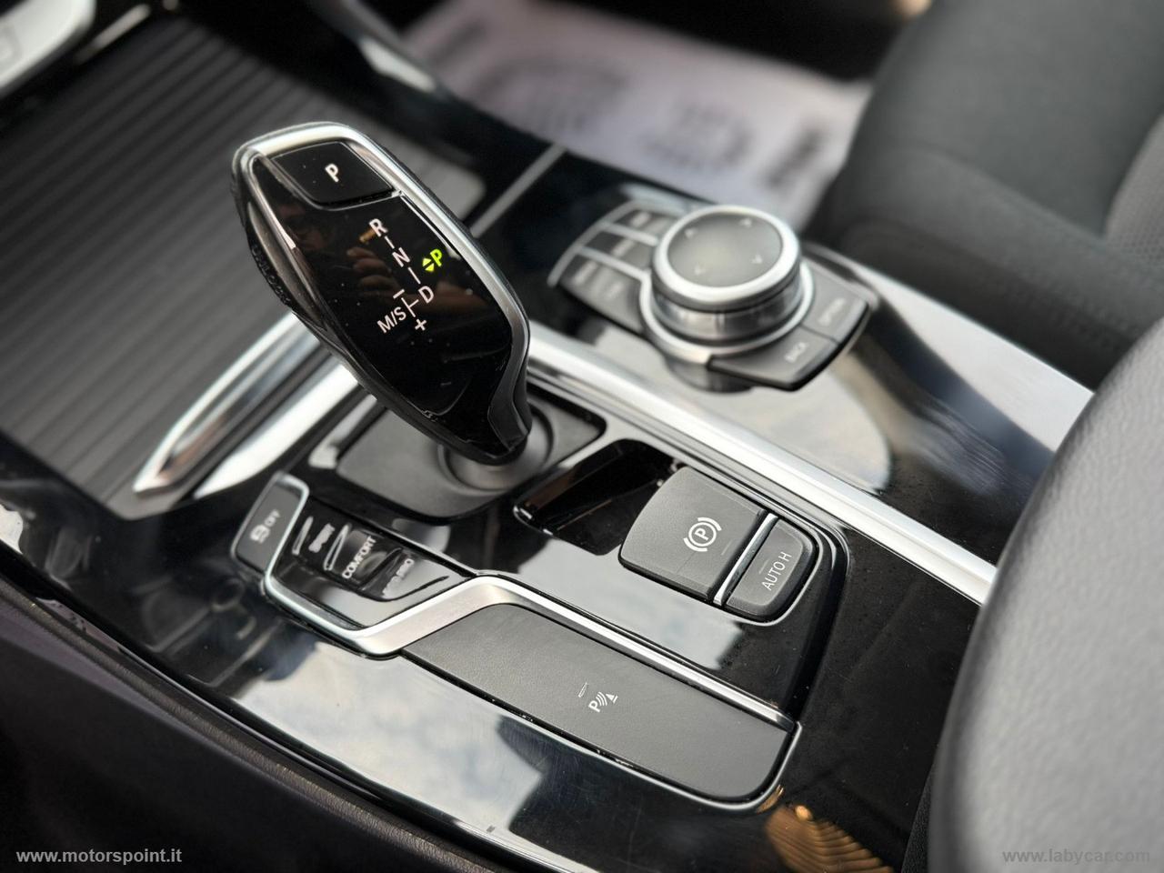 BMW X3 sDrive18d 48V Business Advantage