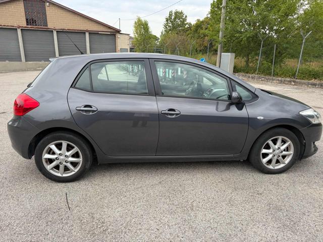 TOYOTA Auris 1.4 5p Sol senza nessun lavoro da fare