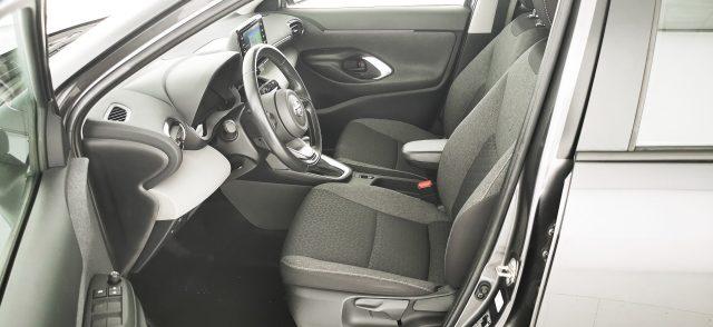 TOYOTA Yaris Cross 1.5 Hybrid 5p. E-CVT Business