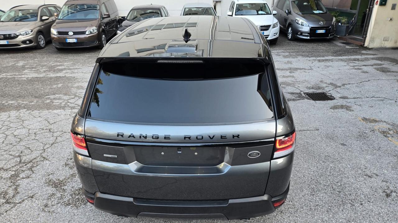 Land Rover Range Sport 3.0 TDV6 HSE Dynamic Edition Grey