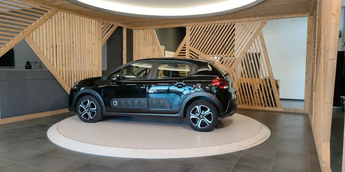 Citroen C3 1.2 puretech Shine s&s 83cv neopatentati my18