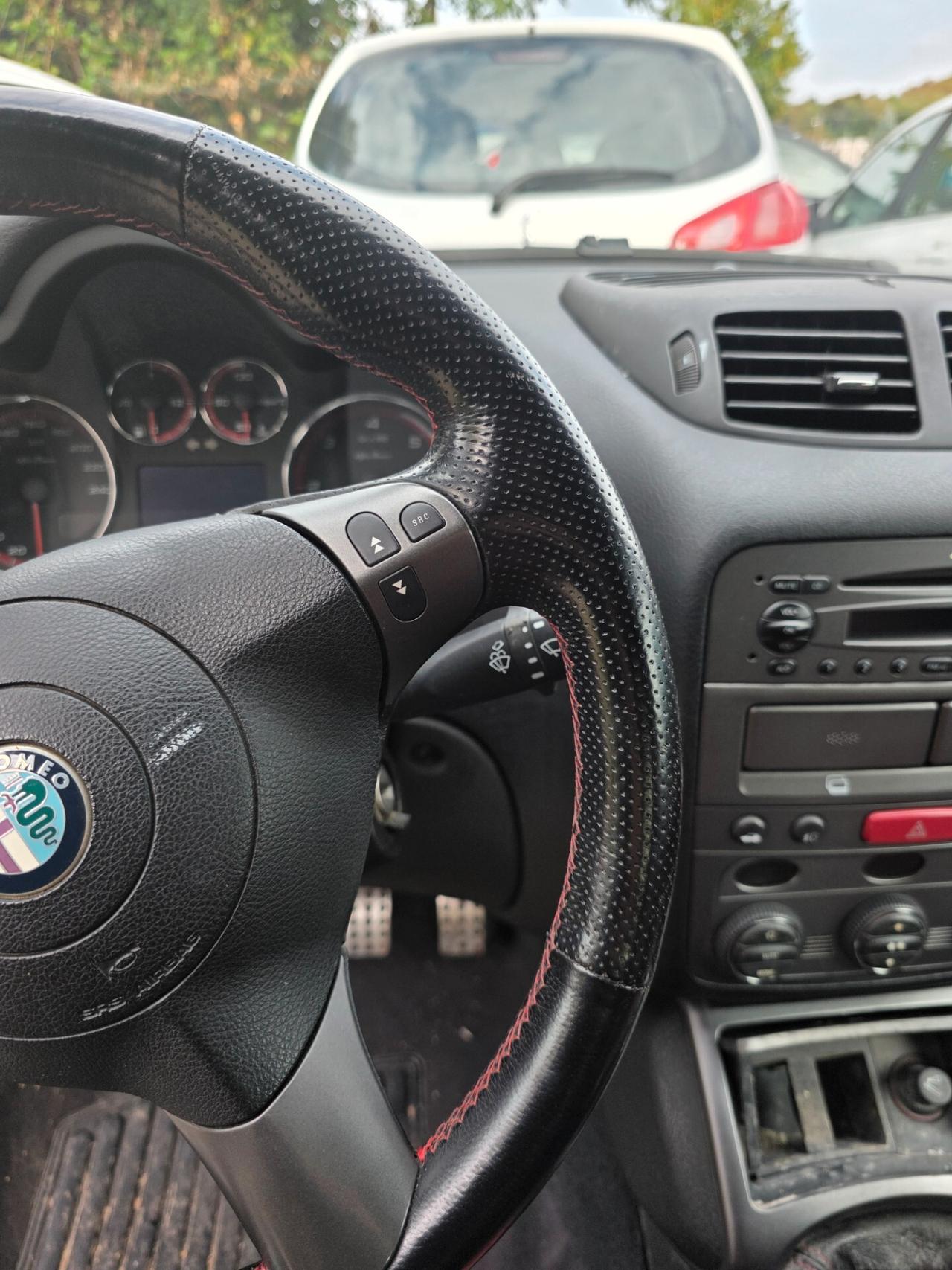Alfa Romeo GT 1.9 JTDM 16V Progression Black Line