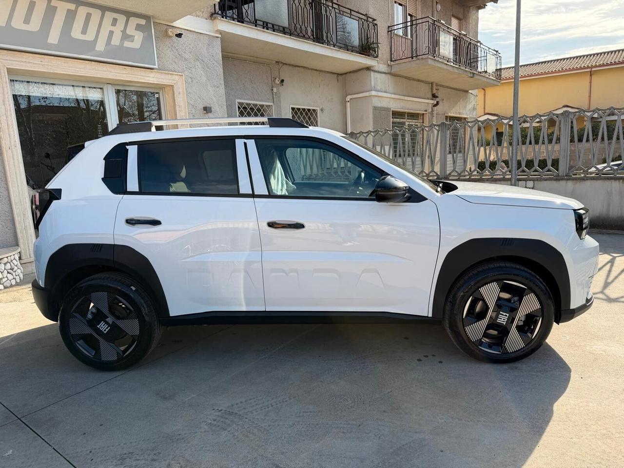 Fiat Grande Panda 1.2 Hybrid 110 CV S&S La Prima