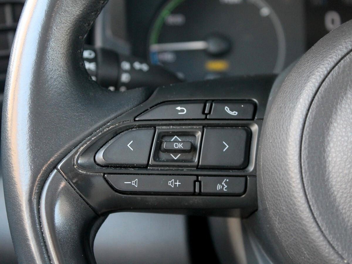 Toyota Yaris 1.5Hybrid IVA DEDUC. AUTOCARRO N1
