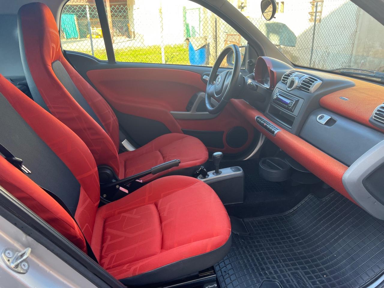 Smart ForTwo 1000 52 kW coupé pure 129000