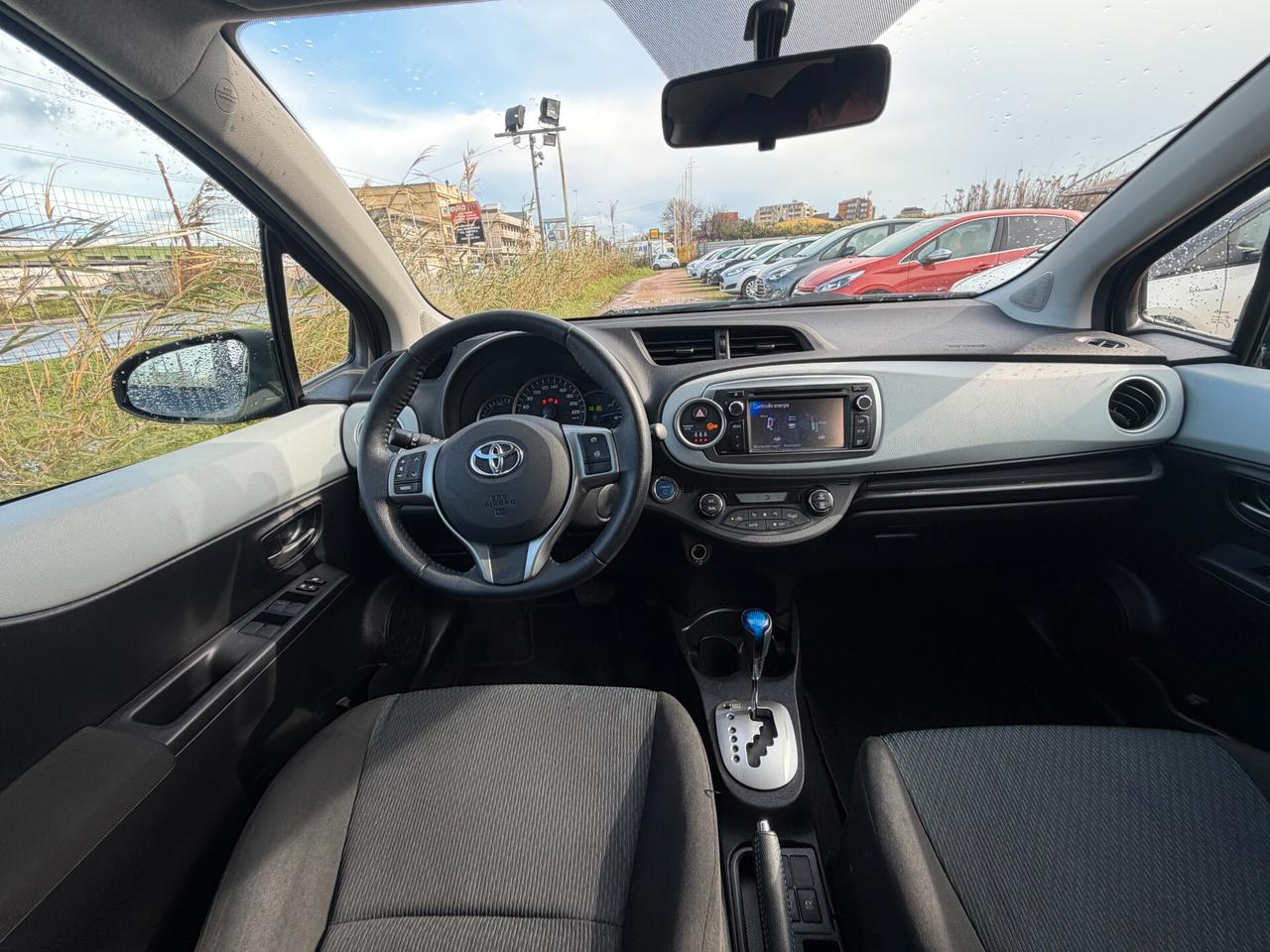 TOYOTA YARIS HYBRID 1.5 STYLE 104.000 KM GARANTITA