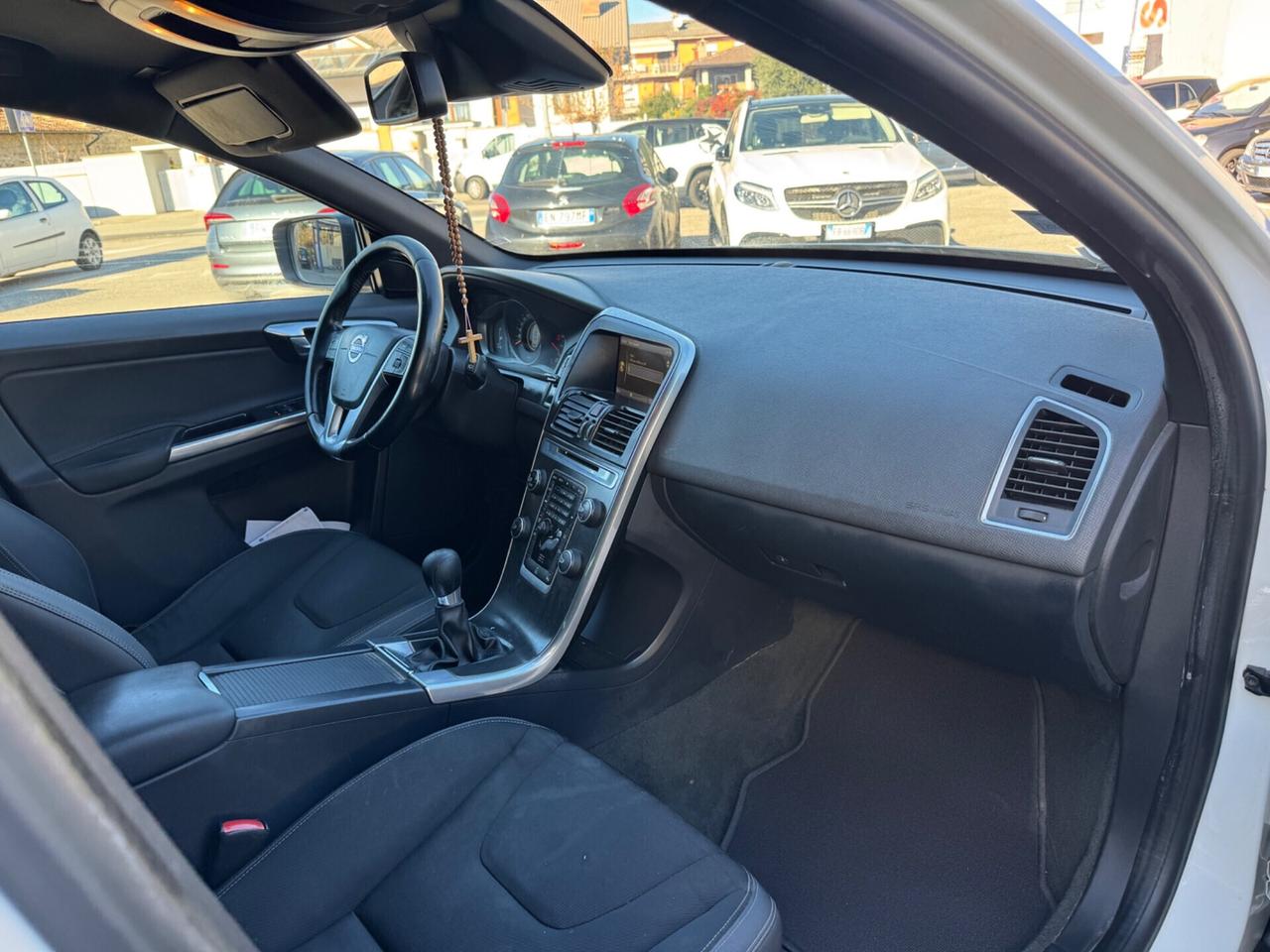 Volvo XC 60 XC60 D3 R-design Momentum