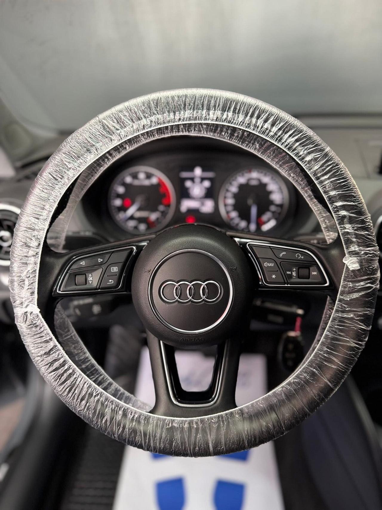 Audi A3 SPB 30 g-tron S tronic IDENTITY BLACK 2019