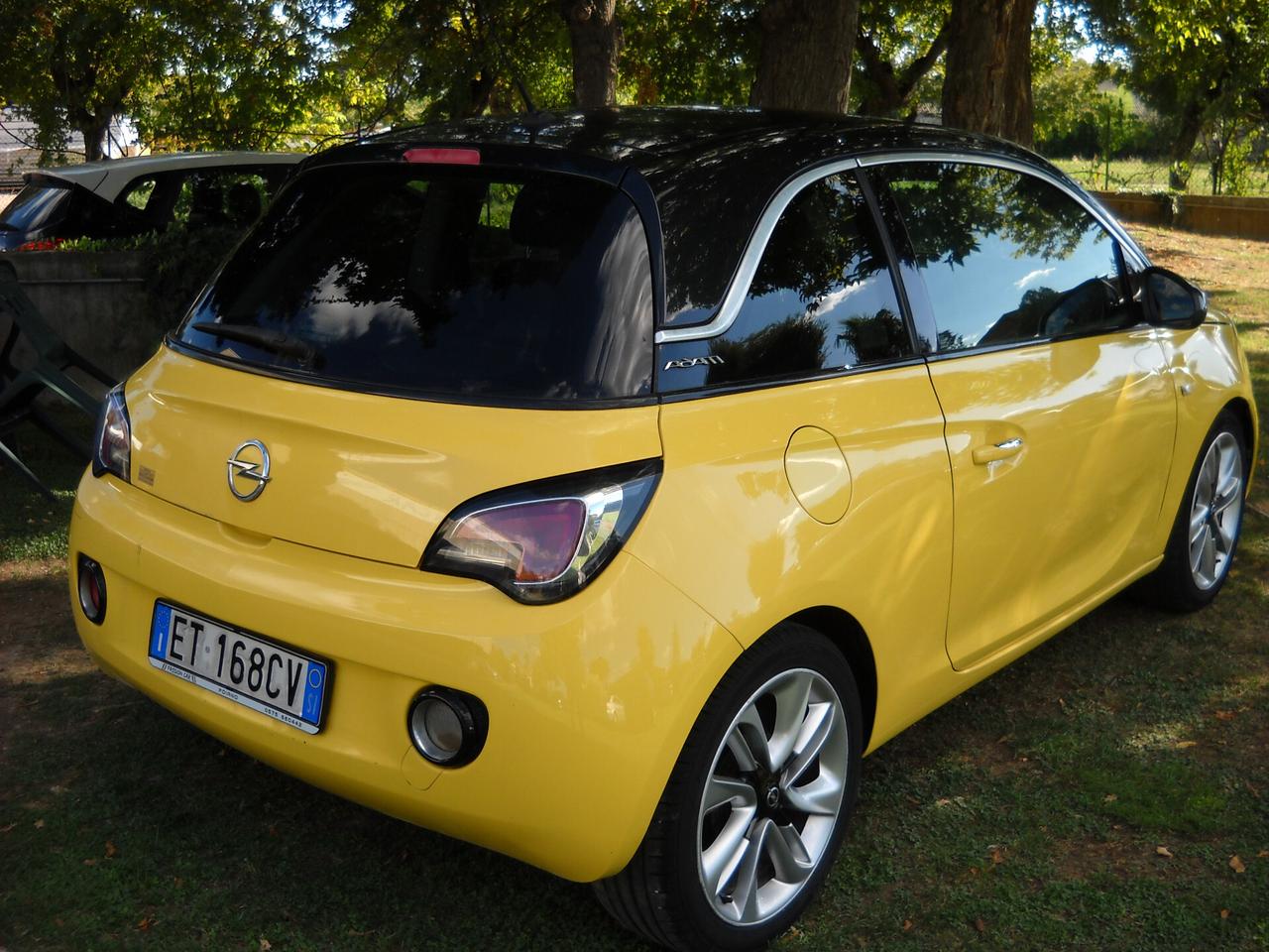 Opel Adam 1.2 70 CV Jam