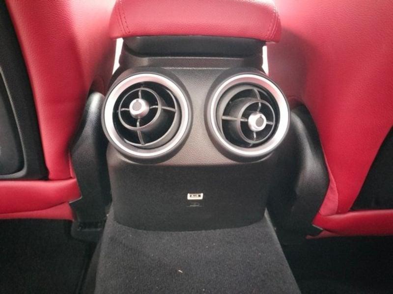 Alfa Romeo Giulia Giulia 2.2 Turbodiesel 210 CV AT8 AWD Q4 Veloce