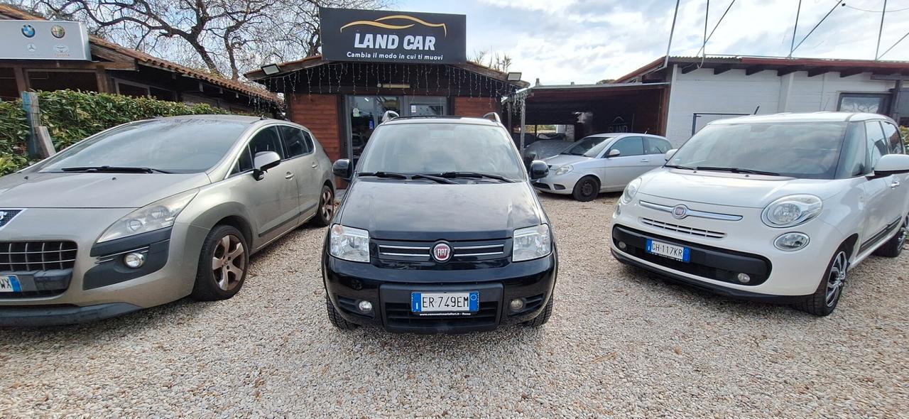 Fiat Panda 1.3 MJT 16V DPF 4x4 Climbing