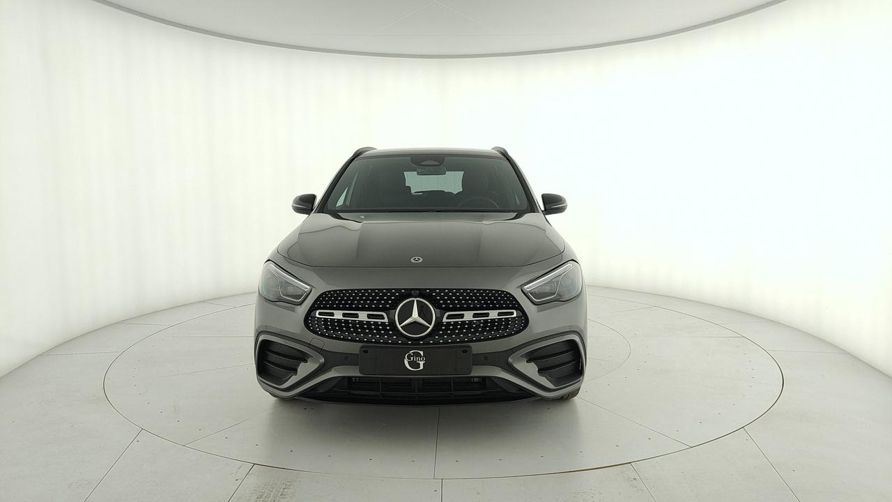 Mercedes-Benz GLA 200 d Automatic 4MATIC